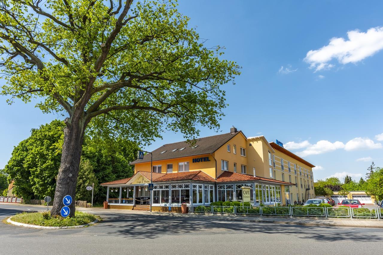 Komfort-Hotel Katerberg Люхов Экстерьер фото
